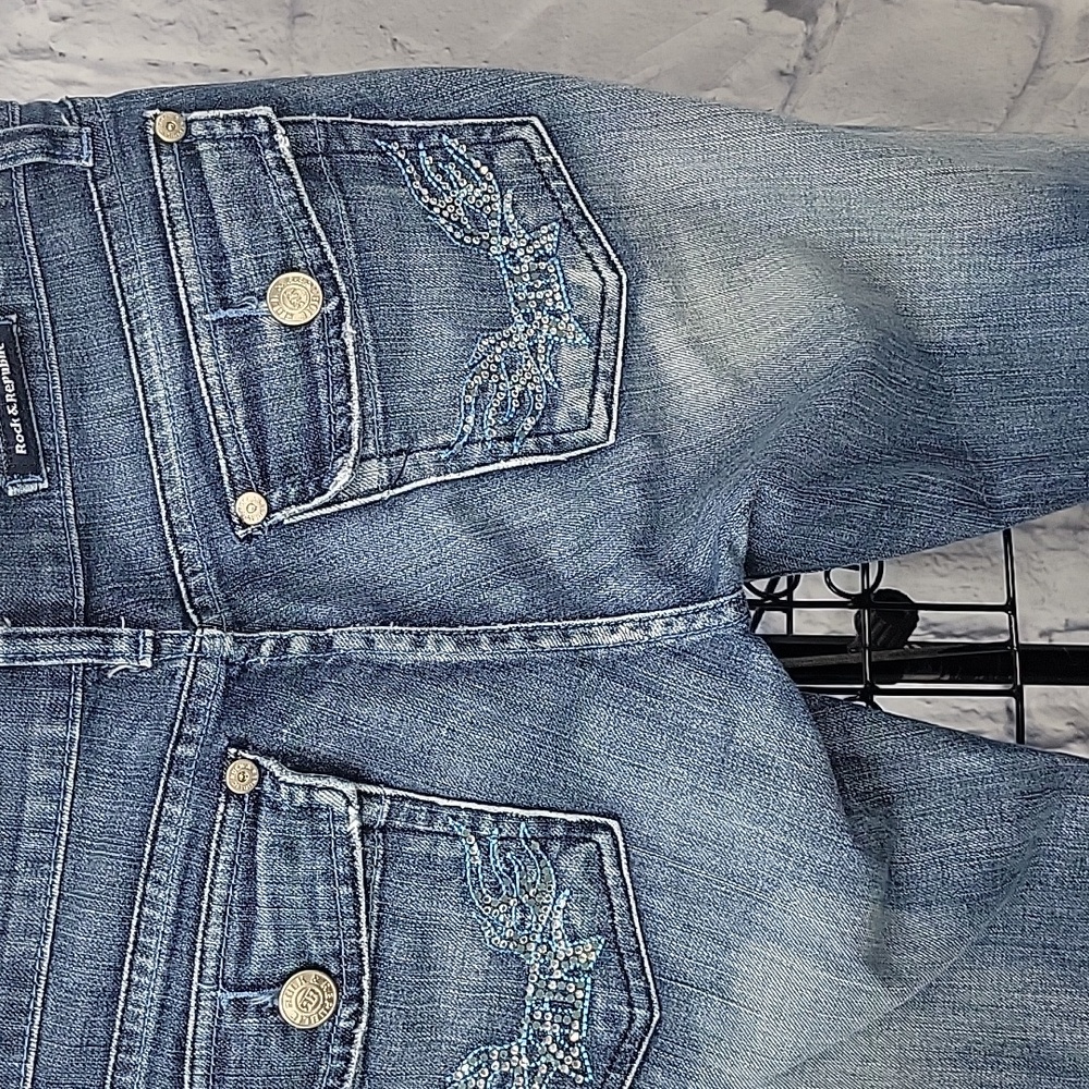 Rock‎ & Republic Blue Boot Cut Jeans for Effortless Style - Picture 7 of 9